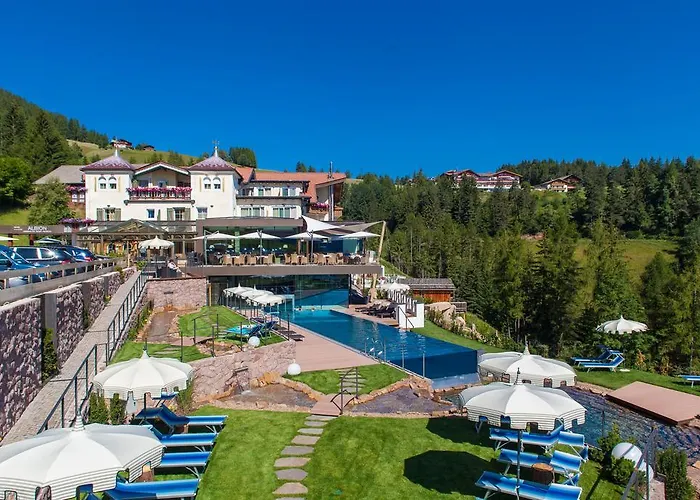 Hotel Albion Mountain Spa Resort Dolomites St. Ulrich in Gröden